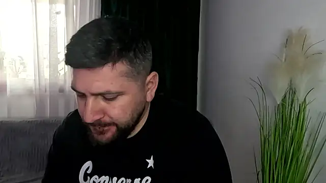 Gold Alpha Boy online show from March 16, 2026, 1:37 pm