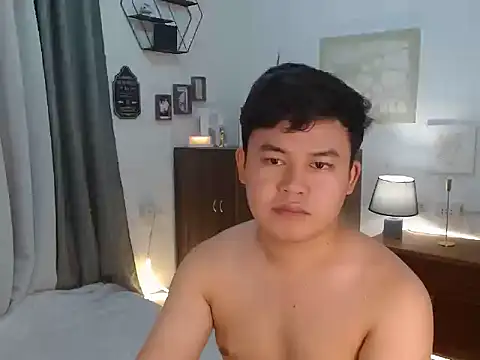 annocentboy online show from October 26, 2025, 7:42 am