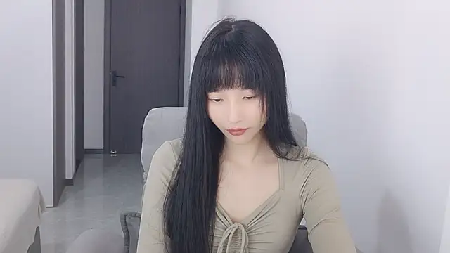 Snapshot of Lisa-3333 chatting on September 25, 2025, 2:12 pm Lisa-3333 online show from September 25, 2025, 2:12 pm
