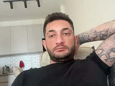 Snapshot of SARSILMAZ_HOME chatting on May 2, 2026, 10:42 am SARSILMAZ HOME online show from May 2, 2026, 10:42 am
