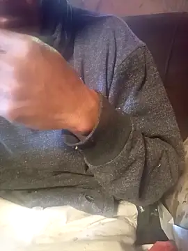 Oaxhot online show from November 28, 2025, 5:35 pm