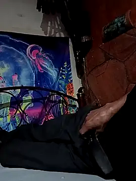 Oaxhot online show from April 8, 2026, 7:10 am