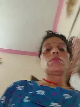Snapshot of ISHANI-SINGH chatting on September 18, 2025, 2:36 am ISHANI-SINGH online show from September 18, 2025, 2:36 am