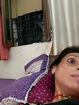 Snapshot of ISHANI-SINGH chatting on September 9, 2025, 1:42 pm ISHANI-SINGH online show from September 9, 2025, 1:42 pm