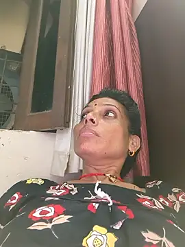 Snapshot of ISHANI-SINGH chatting on October 3, 2025, 2:07 pm ISHANI-SINGH online show from October 3, 2025, 2:07 pm