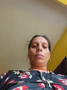 ISHANI-SINGH online show from July 7, 2026, 3:09 am