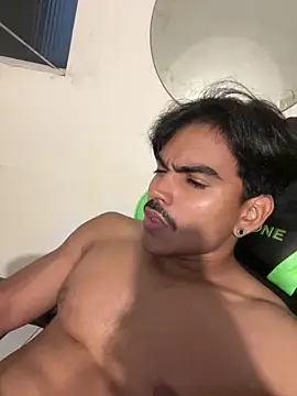 pretoboom14 online show from April 5, 2026, 3:57 am