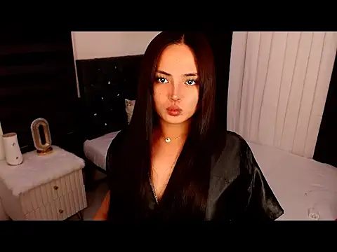 Snapshot of ameliadom chatting on April 10, 2026, 12:12 pm ameliadom online show from April 10, 2026, 12:12 pm