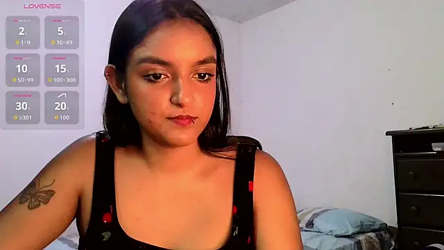 Snapshot of Ari_20_ chatting on June 8, 2026, 7:47 pm Ari 20 online show from June 8, 2026, 7:47 pm