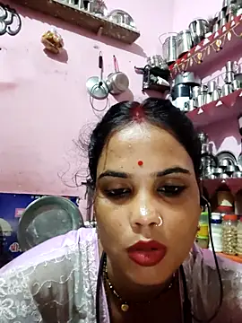 Cut ragni online show from October 5, 2025, 5:58 pm