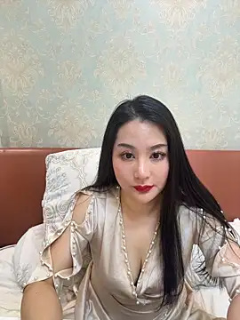 Snapshot of Candice888 chatting on March 4, 2026, 10:34 am Candice888 online show from March 4, 2026, 10:34 am