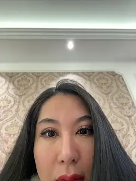 Snapshot of Candice888 chatting on May 13, 2026, 12:50 am Candice888 online show from May 13, 2026, 12:50 am