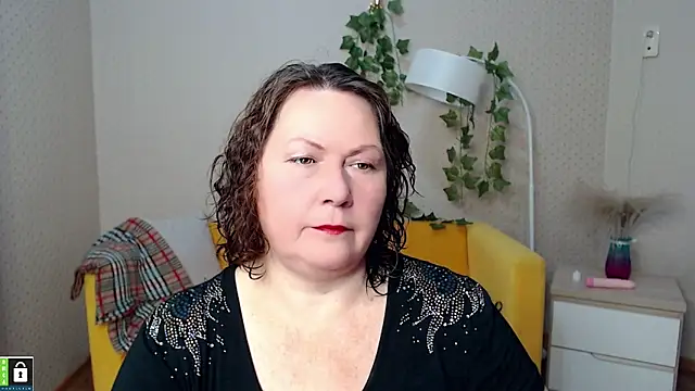 milf hornys online show from November 6, 2025, 5:06 pm