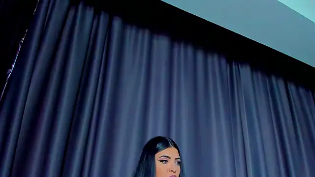 Snapshot of DevashaQueenX chatting on November 25, 2025, 9:53 am DevashaQueenX online show from November 25, 2025, 9:53 am