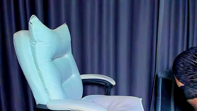 Snapshot of DevashaQueenX chatting on October 22, 2025, 6:57 am DevashaQueenX online show from October 22, 2025, 6:57 am