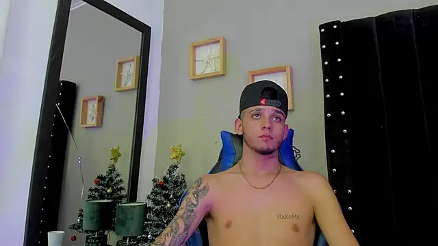 Mathewboy1 online show from December 18, 2025, 7:13 am