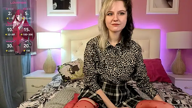 girl next doorr online show from November 29, 2025, 1:11 pm