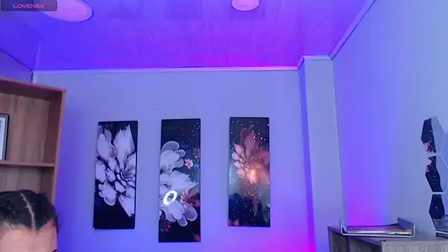 roseefancy online show from September 27, 2025, 11:49 am