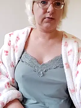 VikaKing online show from September 27, 2025, 9:04 am