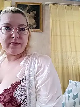 VikaKing online show from February 25, 2026, 10:04 am