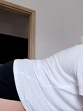 VikaKing online show from September 24, 2025, 12:11 pm