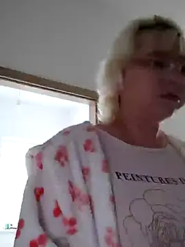 VikaKing online show from October 4, 2025, 9:33 am