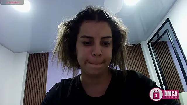 Snapshot of gisell_gomez chatting on February 5, 2026, 8:15 pm gisell gomez online show from February 5, 2026, 8:15 pm