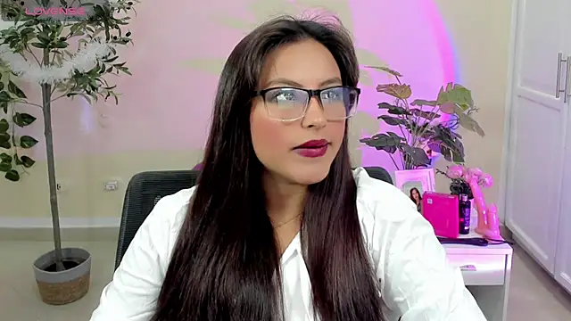 Cameroon-Diaz online show from March 13, 2026, 1:49 pm