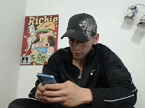 Thomasjons  online show from October 10, 2025, 3:18 am