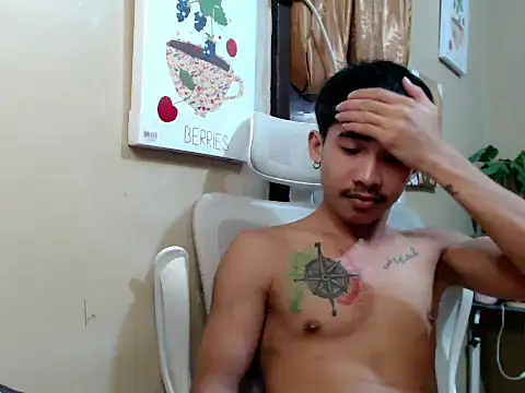 Snapshot of King_BigCock69 chatting on January 7, 2026, 2:22 pm King BigCock69 online show from January 7, 2026, 2:22 pm