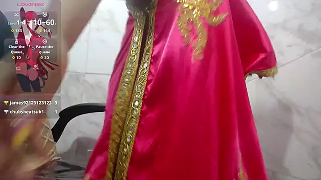 Snapshot of kairadayamai chatting on October 18, 2025, 11:56 am kairadayamai online show from October 18, 2025, 11:56 am