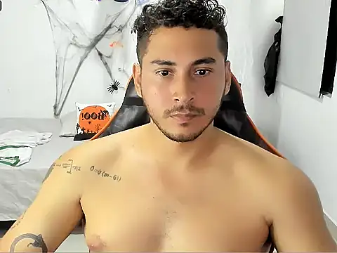 ashlan king online show from October 27, 2025, 7:59 pm