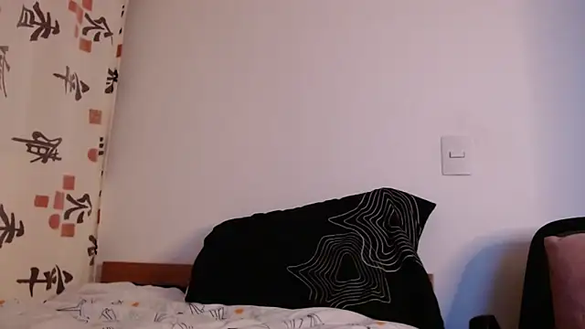 Snapshot of axel_davis_ chatting on October 9, 2025, 12:00 am axel davis online show from October 9, 2025, 12:00 am