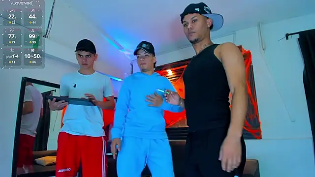 Snapshot of Rick_big chatting on November 1, 2025, 4:19 am Rick big online show from November 1, 2025, 4:19 am