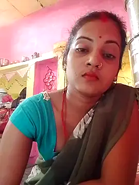 Snapshot of Hot_bbbb chatting on July 17, 2026, 3:59 am Hot bbbb online show from July 17, 2026, 3:59 am