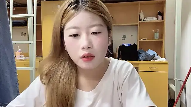 Snapshot of xiaoyan1314 chatting on September 9, 2025, 12:14 pm xiaoyan1314 online show from September 9, 2025, 12:14 pm