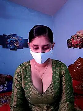 Snapshot of Cute_Faria chatting on April 20, 2026, 4:37 am Cute Faria online show from April 20, 2026, 4:37 am