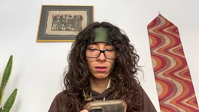 camille delrey online show from December 15, 2025, 12:55 pm