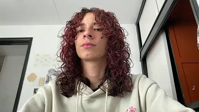 camille delrey online show from February 4, 2026, 6:03 pm