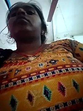 Hot crety online show from October 31, 2025, 8:44 am