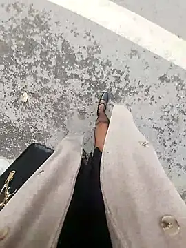 Snapshot of meomeocute chatting on January 14, 2026, 5:22 am meomeocute online show from January 14, 2026, 5:22 am