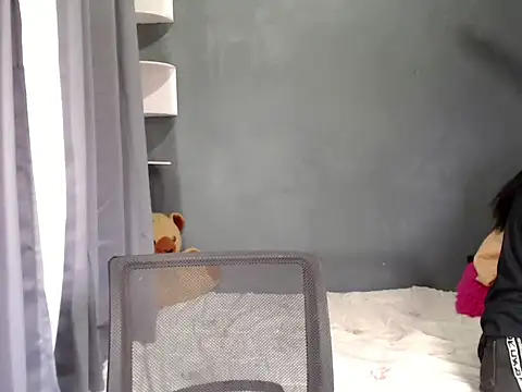 Snapshot of urseductivebarbie_xx chatting on October 10, 2025, 7:53 am urseductivebarbie xx online show from October 10, 2025, 7:53 am