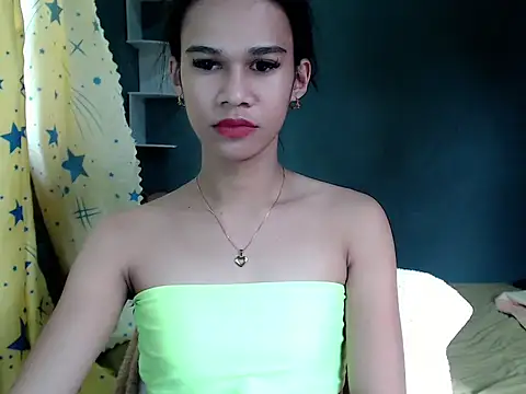 Snapshot of urseductivebarbie_xx chatting on November 9, 2025, 7:34 am urseductivebarbie xx online show from November 9, 2025, 7:34 am