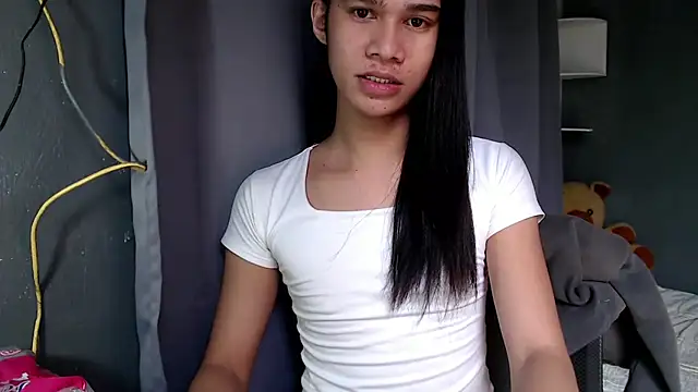 Snapshot of urseductivebarbie_xx chatting on October 6, 2025, 6:36 am urseductivebarbie xx online show from October 6, 2025, 6:36 am