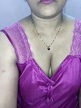 Snapshot of sneha_bebo chatting on May 27, 2026, 4:03 pm sneha bebo online show from May 27, 2026, 4:03 pm