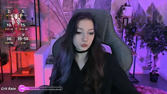 LiliLuna online show from October 16, 2025, 12:24 pm