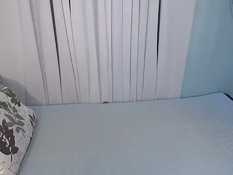 Snapshot of Fuckboii_intown chatting on November 19, 2025, 5:51 am Fuckboii intown online show from November 19, 2025, 5:51 am