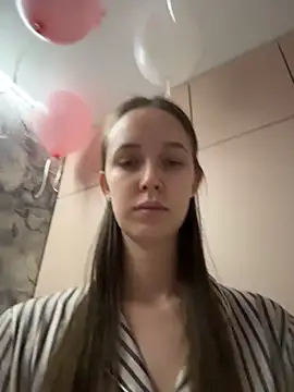 ElliRose online show from February 26, 2026, 4:29 pm