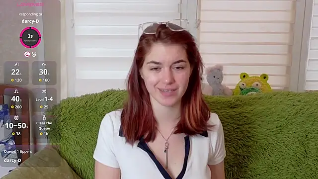 ElzaBlis online show from October 12, 2025, 1:56 pm