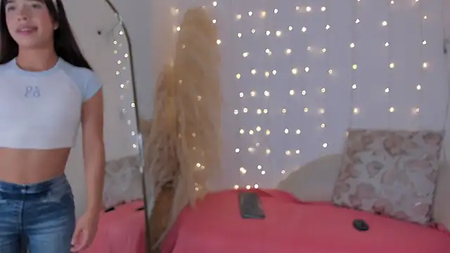 Snapshot of arianna_cox__ chatting on October 9, 2025, 7:36 pm arianna cox online show from October 9, 2025, 7:36 pm